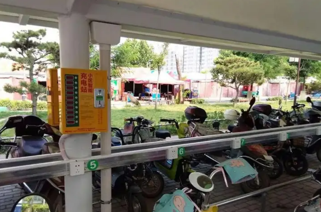 北京小区智能充电桩装置找凯源恒润北京监控装置工程公司，，专业装置手艺让人瞠乎其后！